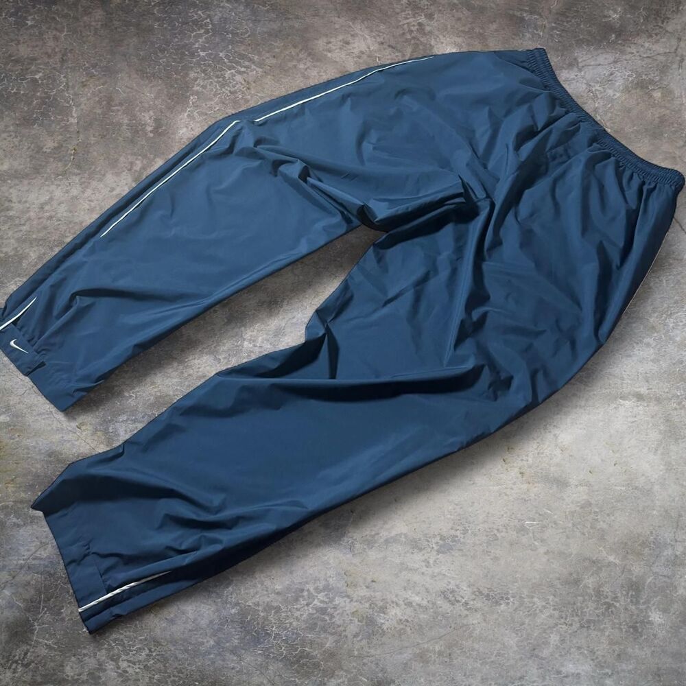 Nike Men's Navy and Blue Trousers